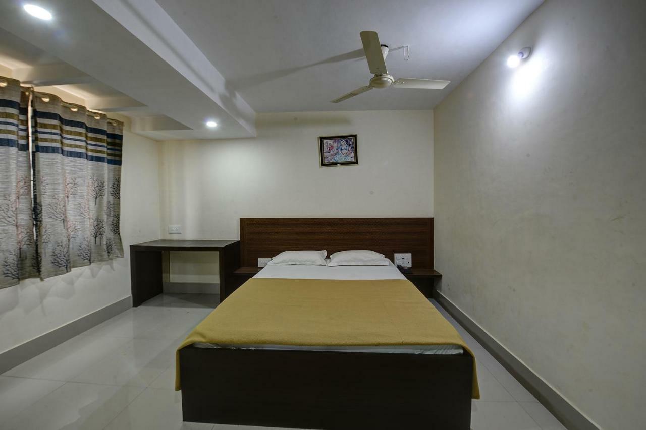 Spot On 37153 Karavali Paradise Hotel Dod Ballāpur Eksteriør billede