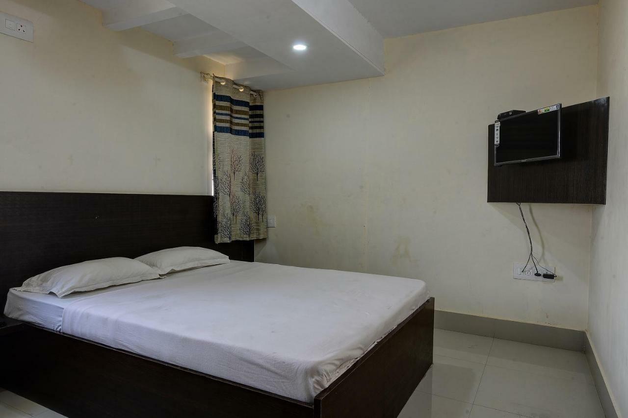Spot On 37153 Karavali Paradise Hotel Dod Ballāpur Eksteriør billede